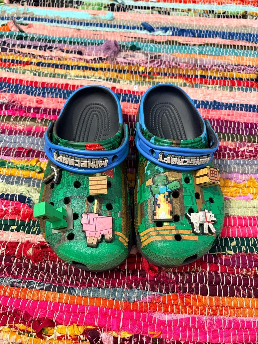 Minecraft x Crocs Classic Clogs – Juniors Size 3